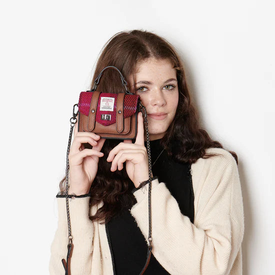 The Wee Satchel - Harris Tweed® Mini Umhängetasche von Islander®